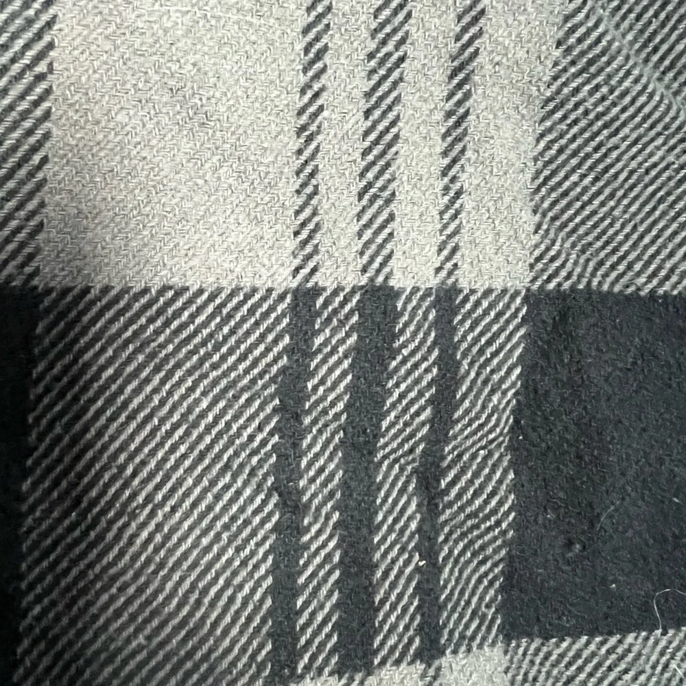 Orvis Big Bear Heavyweight Double Brushed Flannel Button Down Shirt - Picture 7 of 7